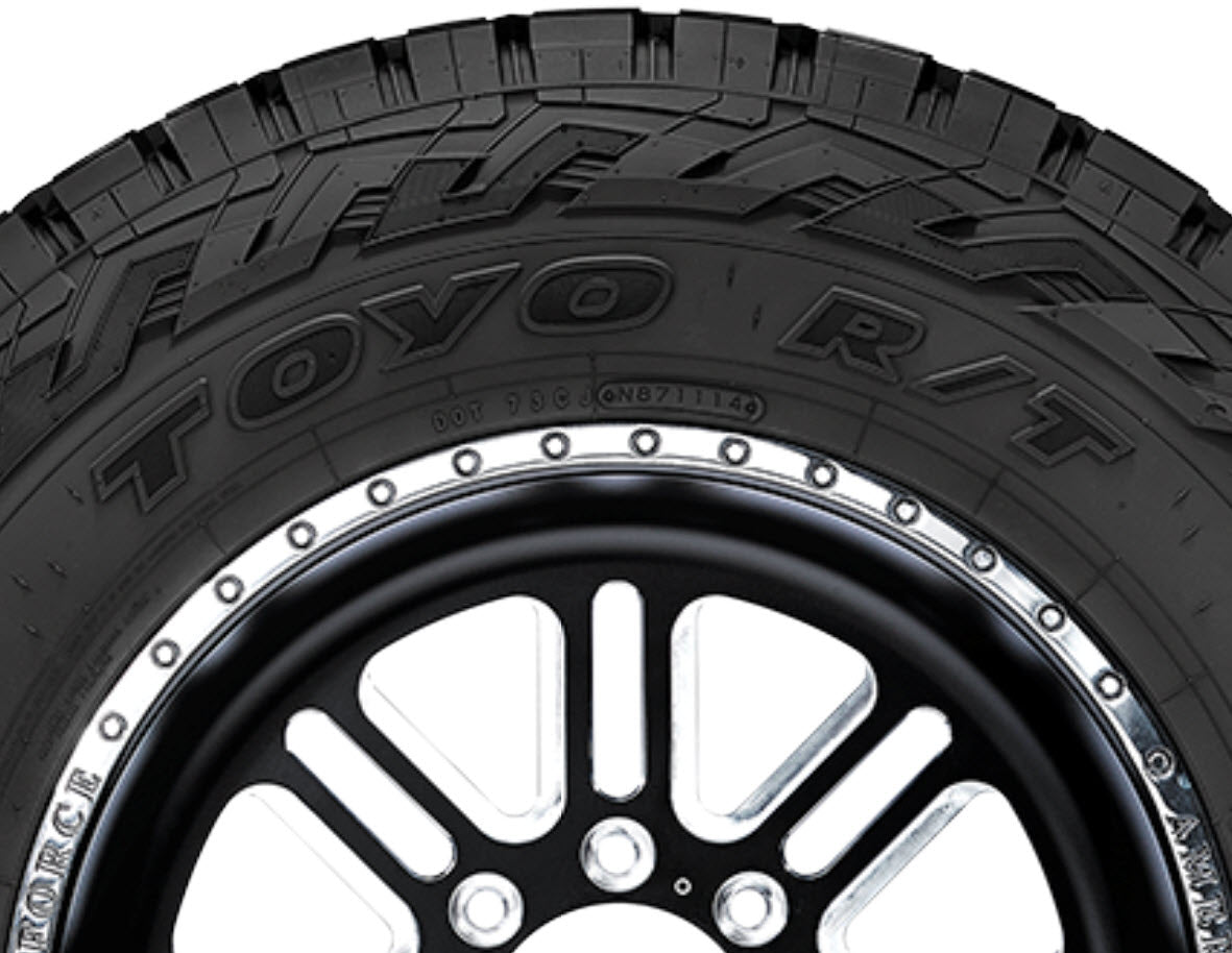 Toyo Open Country R/T Trail Tire 37x13.50Rx18 124Q D/8 main image 1
