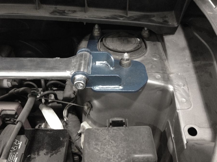 Megan Racing Strut Bar Scion xA / xB [Front Race Spec] (0406) Polis