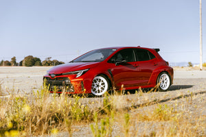 fifteen52 Vertex RSR 18x8.5 Wheels Asphalt Black / Frosted Graphite / Matte Titanium / Rally White