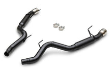Load image into Gallery viewer, Flowmaster Exhaust for Ford Mustang S650 2.3L &amp; 5.0L V8 (24-26) Outlaw Axleback with Quad Tips - Valve or Non-Valve Alternate Image