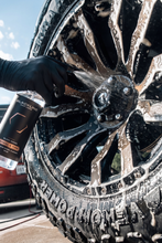 Load image into Gallery viewer, BLACKLINE® Wheel and Tire Cleaner - Non-Acid Professional Brake Dust Remover 16oz / 64oz - 16oz Alternate Image