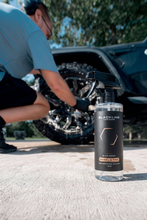 Load image into Gallery viewer, BLACKLINE® Wheel and Tire Cleaner - Non-Acid Professional Brake Dust Remover 16oz / 64oz - 16oz Alternate Image