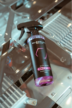 Load image into Gallery viewer, BLACKLINE® Crystal Glass Cleaner - Streak-Free Automotive Window &amp; Mirror Spray 16oz Alternate Image
