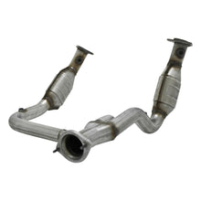 Load image into Gallery viewer, Flowmaster Catalytic Converter GMC Yukon / Chevy Suburban/Avalanche/Tahoe (2007-2008) Federal - 2010020 Alternate Image