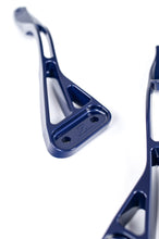 Load image into Gallery viewer, RENNELEMENT Strut Tower Brace Set for BMW M5 G90 / G99 (25-27) CNC Aluminum REN-010 Alternate Image