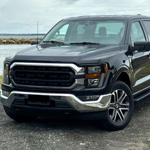 Load image into Gallery viewer, Spec-D Headlights Ford F150 (2021-2023) Factory Style - Black or Chrome Housing w/ Clear or Smoked Lens Alternate Image