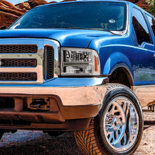 Load image into Gallery viewer, Spec-D Headlights Ford F250 / F350 / F450/ F550 Superduty (99-04) Excursion (00-04) Euro Style OEM Replacement w/ Black or Chrome Housing Alternate Image