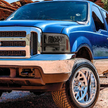 Load image into Gallery viewer, Spec-D Headlights Ford F250 / F350 / F450/ F550 Superduty (99-04) Excursion (00-04) Euro Style OEM Replacement w/ Black or Chrome Housing Alternate Image