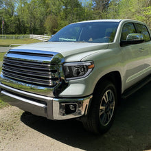 Load image into Gallery viewer, Spec-D Headlights Toyota Tundra (2014–2021) OE Style w/ LED Bar - Chrome or Black w/ Clear or Smoke Lens Alternate Image
