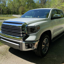 Load image into Gallery viewer, Spec-D Projector Headlights Toyota Tundra (2014-2021) w/ Switchback Sequential Turn Signal LED Bar - Black or Chrome Alternate Image
