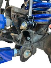 Load image into Gallery viewer, Apoc Industries Shock Relocation Bracket for Dodge Ram 1500 / 2500 / 3500 (1994-2002) 4-13" Lift Fox Shocks Alternate Image