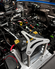Load image into Gallery viewer, Granatelli Billet Aluminum Battery Tray for NOCO NLP20 Group 20 - 452215 Alternate Image