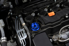 Load image into Gallery viewer, HPS Performance Billet Oil Cap Infiniti G35 G37 Q50 Q60 &amp; Nissan 350Z 370Z Altima Maxima Frontier Pathfinder - Black / Red / Blue Alternate Image
