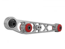 Load image into Gallery viewer, Skunk2 Control Arms Honda Civic EF / EG (88-95) CRX (88-91) Del Sol (93-97) Acura Integra (90-01) Alpha or Ultra Series Rear Lower Pair - Alpha Series / Clear Alternate Image