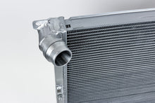 Load image into Gallery viewer, CSF Radiator for BMW 230i F32 / F33 (2017–2020) High Performance All- Aluminum 7089 Alternate Image