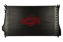 Load image into Gallery viewer, CSF Radiator for Chevy Silverado / GMC Sierra 2500 HD / 3500 HD (2001-2016) High Performance All- Aluminum Alternate Image