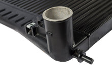 Load image into Gallery viewer, CSF Radiator for Chevy Silverado / GMC Sierra 2500 HD / 3500 HD (2001-2016) High Performance All- Aluminum Alternate Image