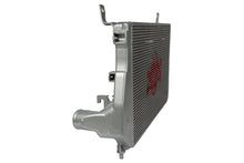Load image into Gallery viewer, CSF Radiator for Chevy Silverado / GMC Sierra 2500 HD / 3500 HD (2001-2016) High Performance All- Aluminum Alternate Image