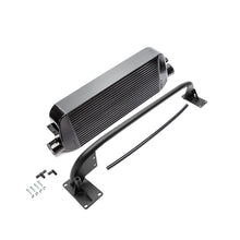 Load image into Gallery viewer, COBB Intercooler Kit Subaru WRX / WRX STi (2015-2021) Front Mount - Black or Silver Alternate Image