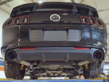 Load image into Gallery viewer, Flowmaster Exhaust Ford Mustang GT V8 5.0L (13-14) [Coupes &amp; Convertibles] Axleback - Flow FX 717883 Alternate Image