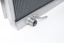 Load image into Gallery viewer, CSF Radiator for Toyota Tacoma 2.7L L4 / 3.4L V6 (1995-2004) High Performance All-Aluminum 7212 Alternate Image
