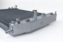 Load image into Gallery viewer, CSF Radiator for Corvette C6 (2005-2013) High Performance All-Aluminum 7223 Alternate Image