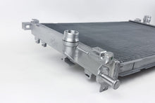 Load image into Gallery viewer, CSF Radiator for Ford Focus ST MK3 2.0L L4 (2013-2018) High Performance All-Aluminum 7238 Alternate Image