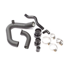 Load image into Gallery viewer, COBB Intercooler Kit Subaru WRX / WRX STi (2015-2021) Front Mount - Black or Silver Alternate Image
