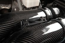 Load image into Gallery viewer, COBB Air Intake Ford F150 3.5L EcoBoost (17-25) Redline Carbon Fiber - 7F3160 - 2017-2020 Alternate Image