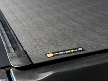 Load image into Gallery viewer, BAK Revolver X4s Tonneau Cover Jeep Gladiator 5ft Bed (20-23) Truck Bed Hard Roll-Up Cover Alternate Image