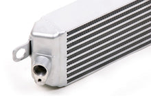 Load image into Gallery viewer, CSF Oil Cooler for BMW M3 E90 / E92 / E93 4.0L V8 (2008-2013) Race-Spec 8025 Alternate Image