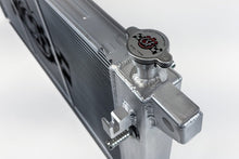 Load image into Gallery viewer, CSF Radiator for Lincoln Navigator Turbocharged 3.5L V6 (2015-2017) Heavy-Duty All-Aluminum 8094 Alternate Image