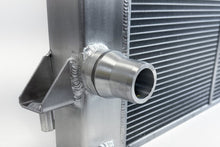 Load image into Gallery viewer, CSF Radiator for Lincoln Navigator Turbocharged 3.5L V6 (2015-2017) Heavy-Duty All-Aluminum 8094 Alternate Image