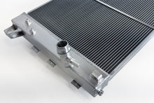 Load image into Gallery viewer, CSF Radiator for Lincoln Navigator 3.5L V6 EcoBoost (2018-2022) High Performance All- Aluminum 8095 Alternate Image