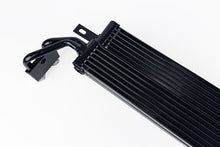 Load image into Gallery viewer, CSF Oil Cooler for Jeep Gladiator JT 3.6L V6 / Turbocharged Diesel 3.0L V6 (2020-2026) High-Performance 8344 Alternate Image