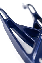 Load image into Gallery viewer, RENNELEMENT Strut Tower Brace Set for BMW M5 G90 / G99 (25-27) CNC Aluminum REN-010 Alternate Image