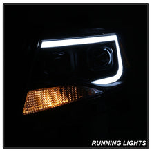 Load image into Gallery viewer, Xtune Projector Headlights Chevy Colorado (15-17) [Light Bar DRL - Halogen Model] Black With Smoked Lens - Default Title Alternate Image