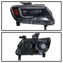 Load image into Gallery viewer, Xtune Projector Headlights Chevy Colorado (15-17) [Light Bar DRL - Halogen Model] Black With Smoked Lens - Default Title Alternate Image
