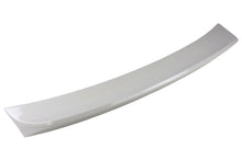 Load image into Gallery viewer, OLM Duckbill Trunk Spoiler Subaru WRX / WRX STI (15-21) [Single Point] Crystal White Pearl Alternate Image