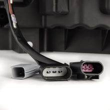 Load image into Gallery viewer, AlphaRex LED Projector Headlights Ford Super Duty (05-07) [3D Ice-Cube LED - NOVA Series w/ DRL] Alpha-Black or Black Alternate Image