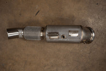 Load image into Gallery viewer, Valvetronic Downpipe for BMW 340i 440i 540i M140i M240i M340i M440i X3 X4 X5 X6 X7 Z4 &amp; Supra B58 EPA Compliant 400 Cell Catted Alternate Image
