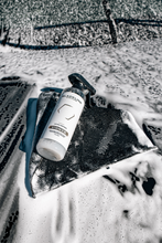 Load image into Gallery viewer, Ceramic Car Protectant Spray - Paint, Glass &amp; Trim Ceramic Coating Spray | BLACKLINE® VIONYX - Single Alternate Image