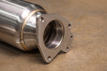 Load image into Gallery viewer, Valvetronic Downpipes for Chevy Corvette C8 Stingray (20-26) / Z06 (23-26) EPA Compliant 400 Cell Catted Alternate Image
