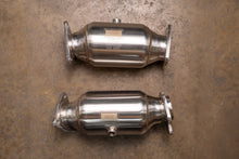 Load image into Gallery viewer, Valvetronic Downpipes for Chevy Corvette C8 Stingray (20-26) / Z06 (23-26) EPA Compliant 400 Cell Catted Alternate Image