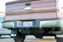 Load image into Gallery viewer, Fishbone Offroad Hitch Mounted Step - 2" Receiver Hitch - Default Title Alternate Image