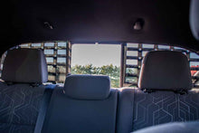 Load image into Gallery viewer, Fishbone Offroad Chase Rack Toyota Tacoma (05-23) w/ or w/o Window Panel Alternate Image