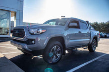 Load image into Gallery viewer, Fishbone Offroad Chase Rack Toyota Tacoma (05-23) w/ or w/o Window Panel Alternate Image