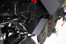 Load image into Gallery viewer, Fishbone Offroad Front Skid Plate Jeep Gladiator JT (20-23) [Mako Type] Textured Black - Default Title Alternate Image