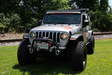 Load image into Gallery viewer, Fishbone Offroad Fenders Jeep Gladiator JT (20-23) [Elite Version] Steel or Aluminum - Aluminum / Front Alternate Image