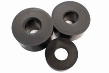 Load image into Gallery viewer, Fishbone Offroad Bushings Ford F250 2WD/4WD (99-16) Body Mount Alternate Image